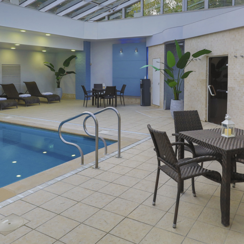 <p>POOL</p>