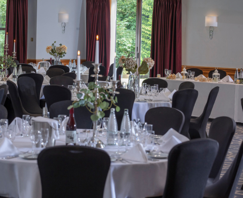 Oxford Belfry LISTING CAROUSEL Servicecarousel Desktop 01 College Suite Carousel