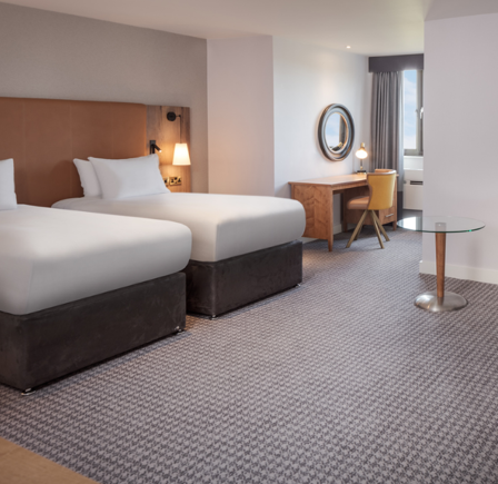 SUPERIOR TWIN ROOM