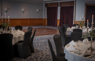 Oxford Belfry MAIN WEDDING SPACES Carousel Desktop College Suite Carousel 5