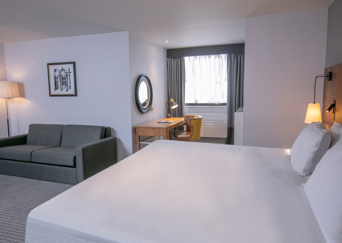 JUNIOR SUITES