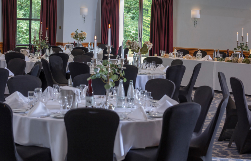 Oxford Belfry MAIN WEDDING SPACES Carousel Desktop College Suite Carousel 3