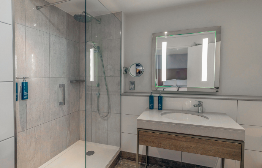 Oxford Superiorking Carousel Desktop 3