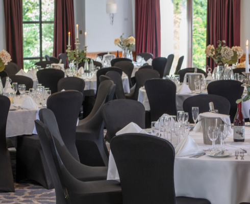 Oxford Belfry LISTING CAROUSEL Servicecarousel Desktop 01 College Suite Carousel 4