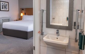 Oxford Classicaccessible Carousel Desktop 3