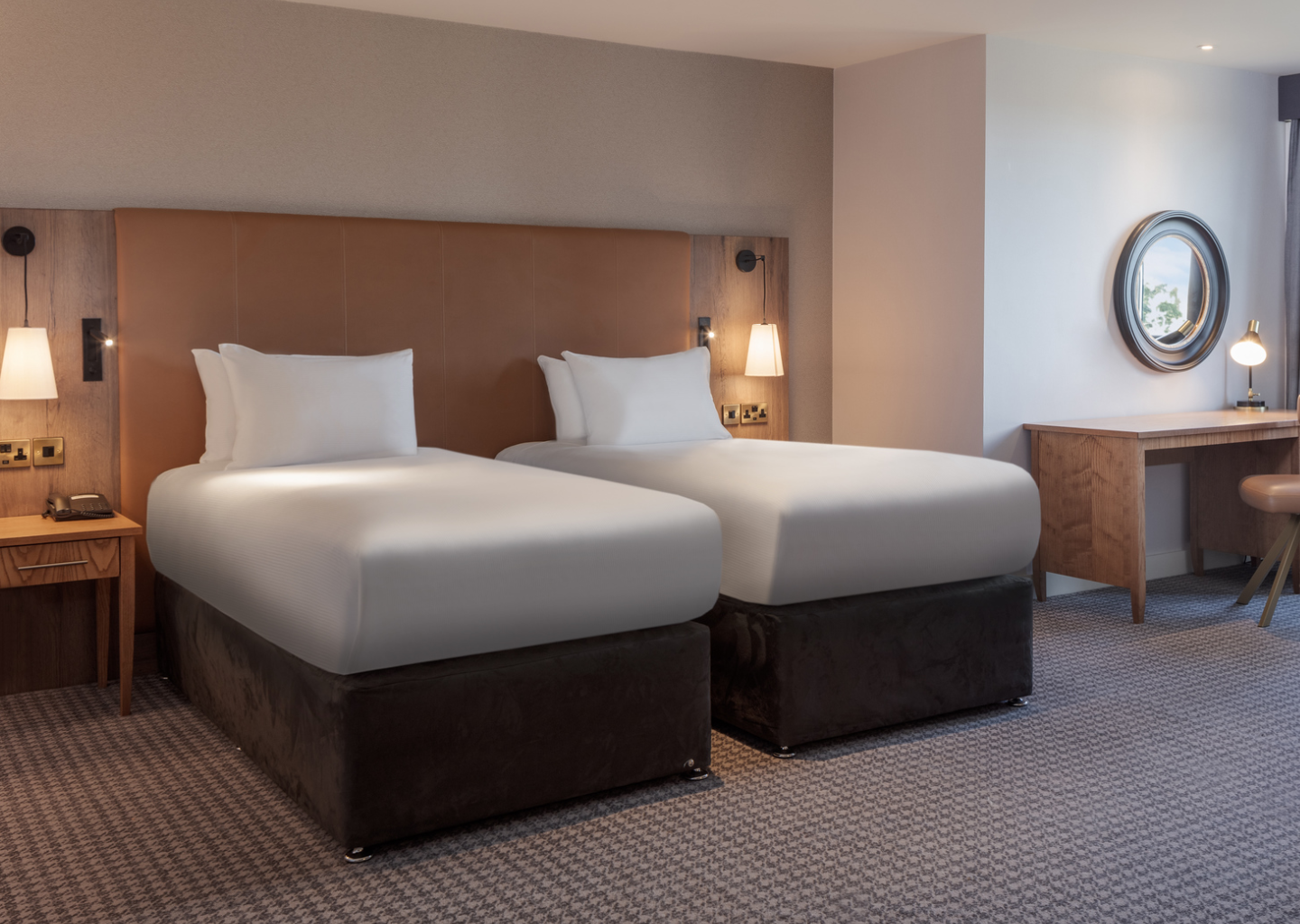 SUPERIOR ROOM