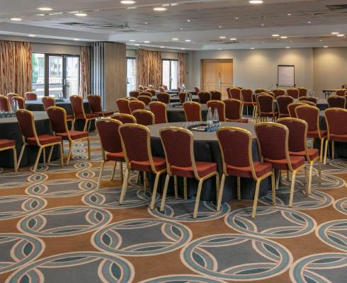 Oxford Belfry LISTING CAROUSEL Servicecarousel Desktop 01 Trinity Carousel 2