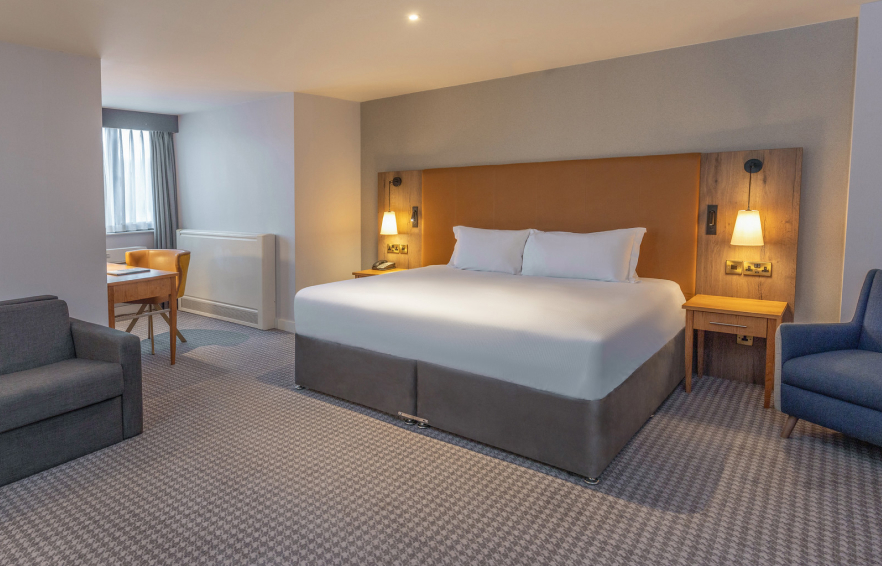 Oxford Juniorsuites Carousel Desktop