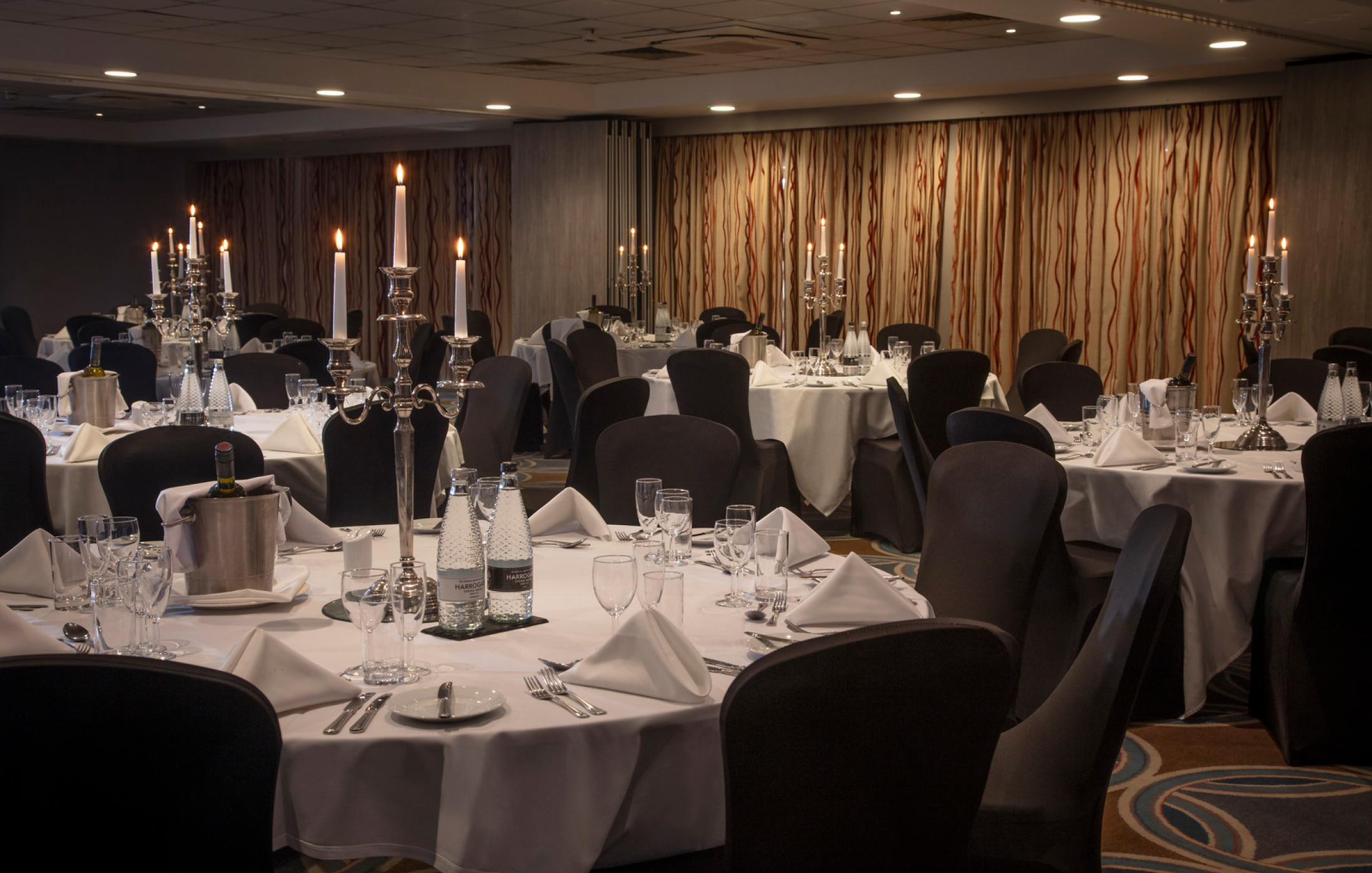 Oxford Gallery M&E Trinity Banquet 1