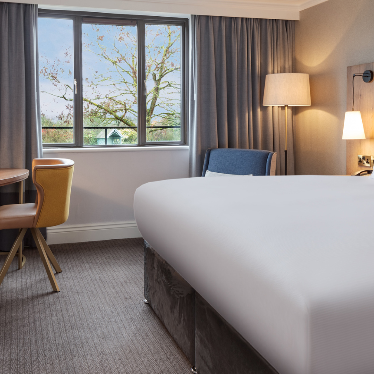 Oxford Belfry VALENTINES DAY 5050 Desktop 5050 2 (Rooms)